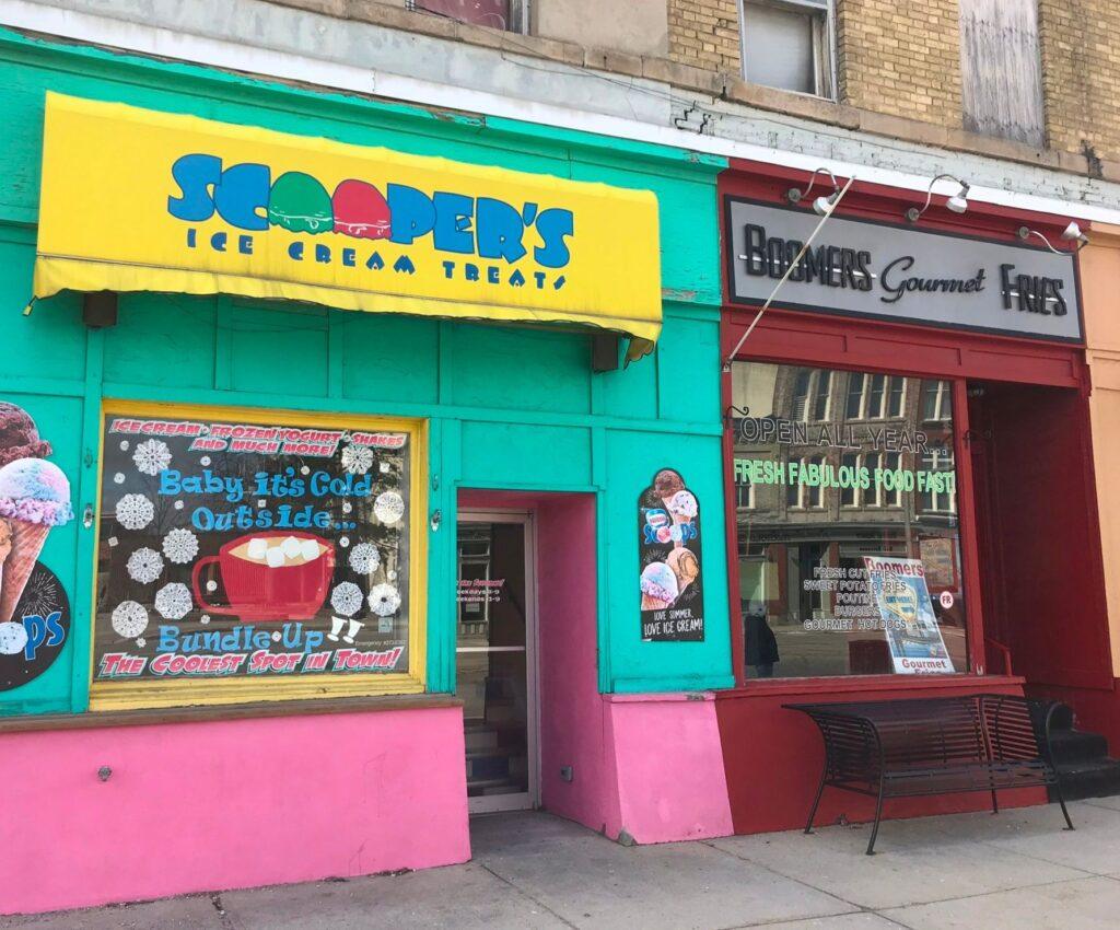 Ice cream shop and poutine takeaway in Stratford.