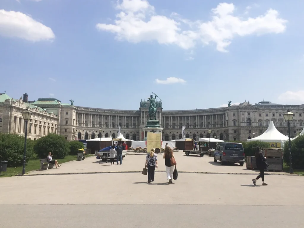 Central royal palace in Vienna on sunny day.