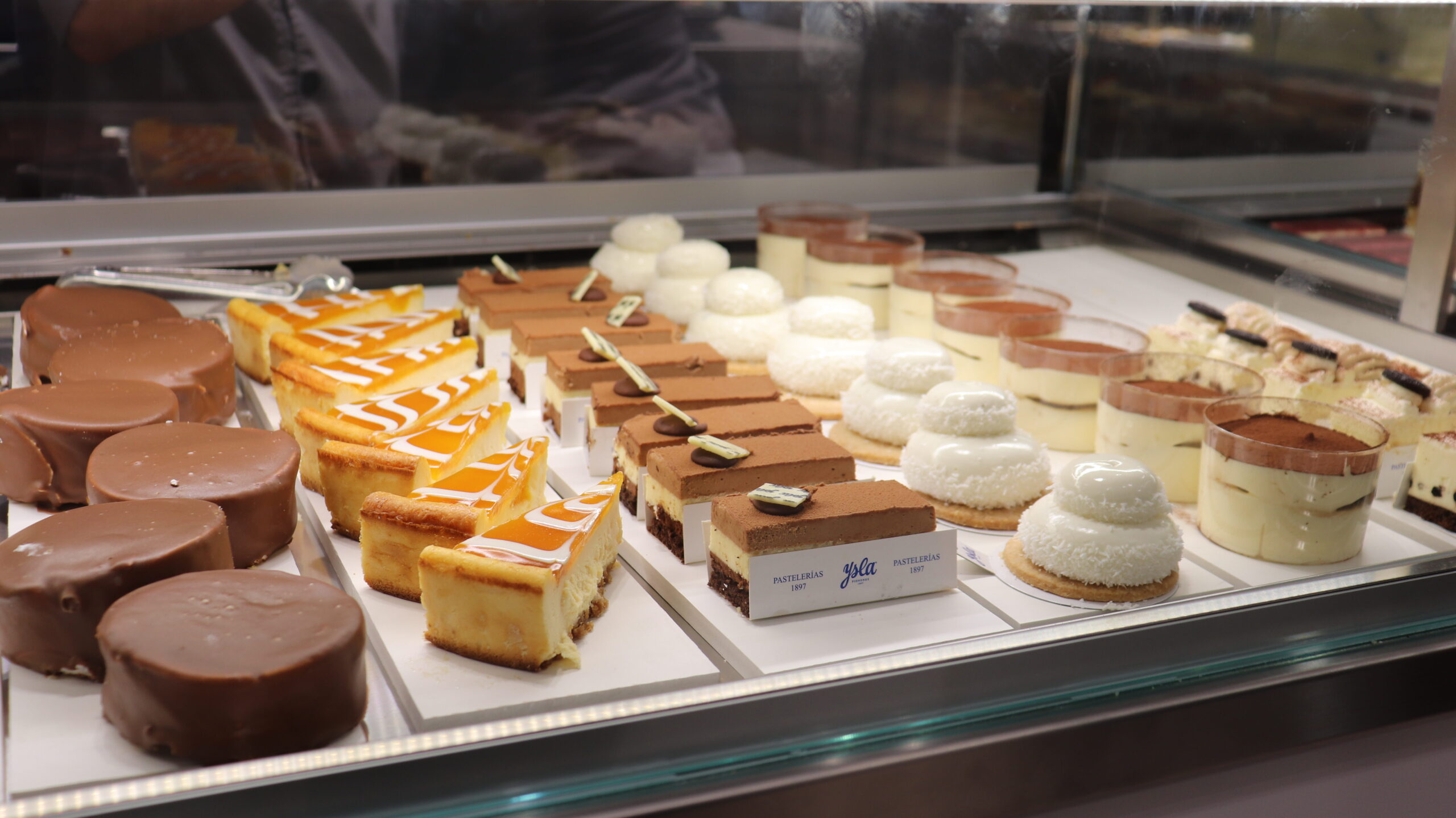 Display of cakes in cafe in Granada.