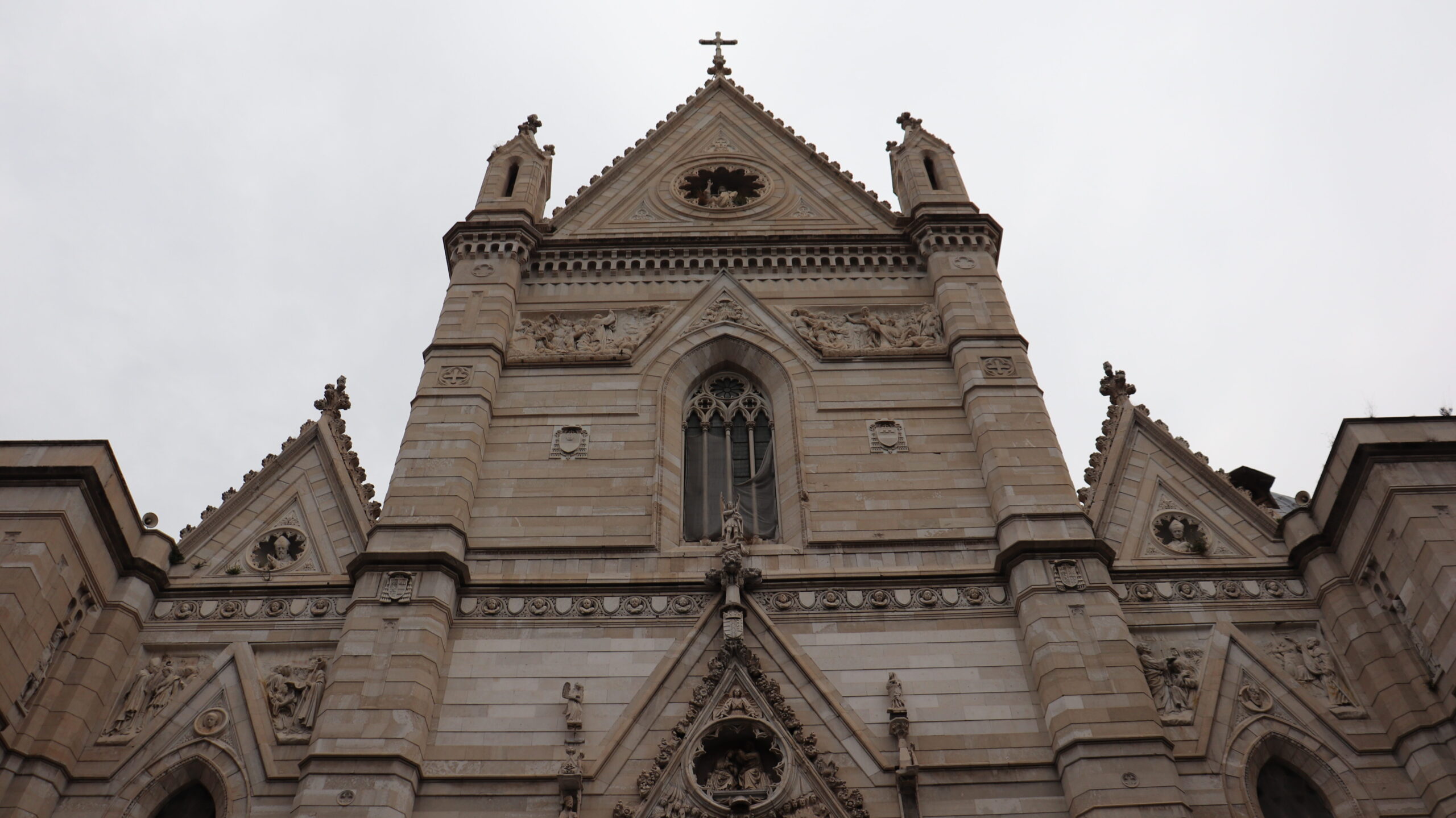 Exterior of cathedral during 1 day in Naples.