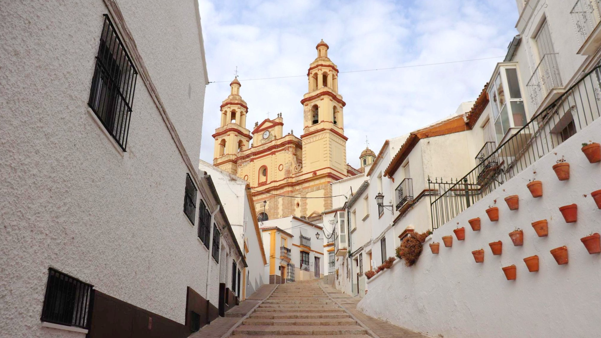 Street in Olvera leading up to church.