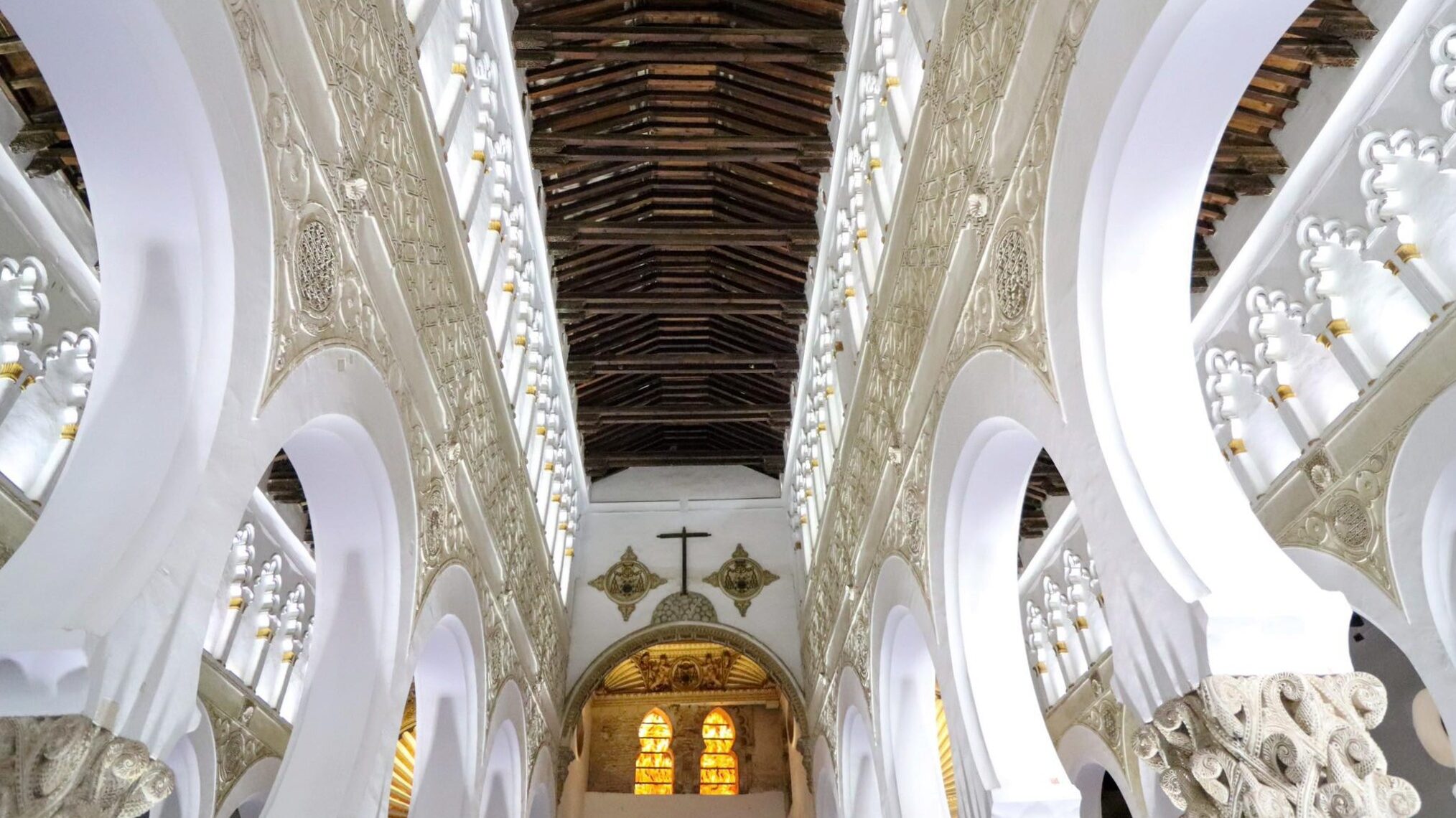 Interior of synagogue painted white.