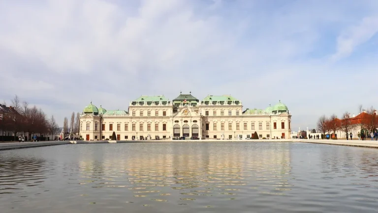 Large royal palace during one week in Vienna.