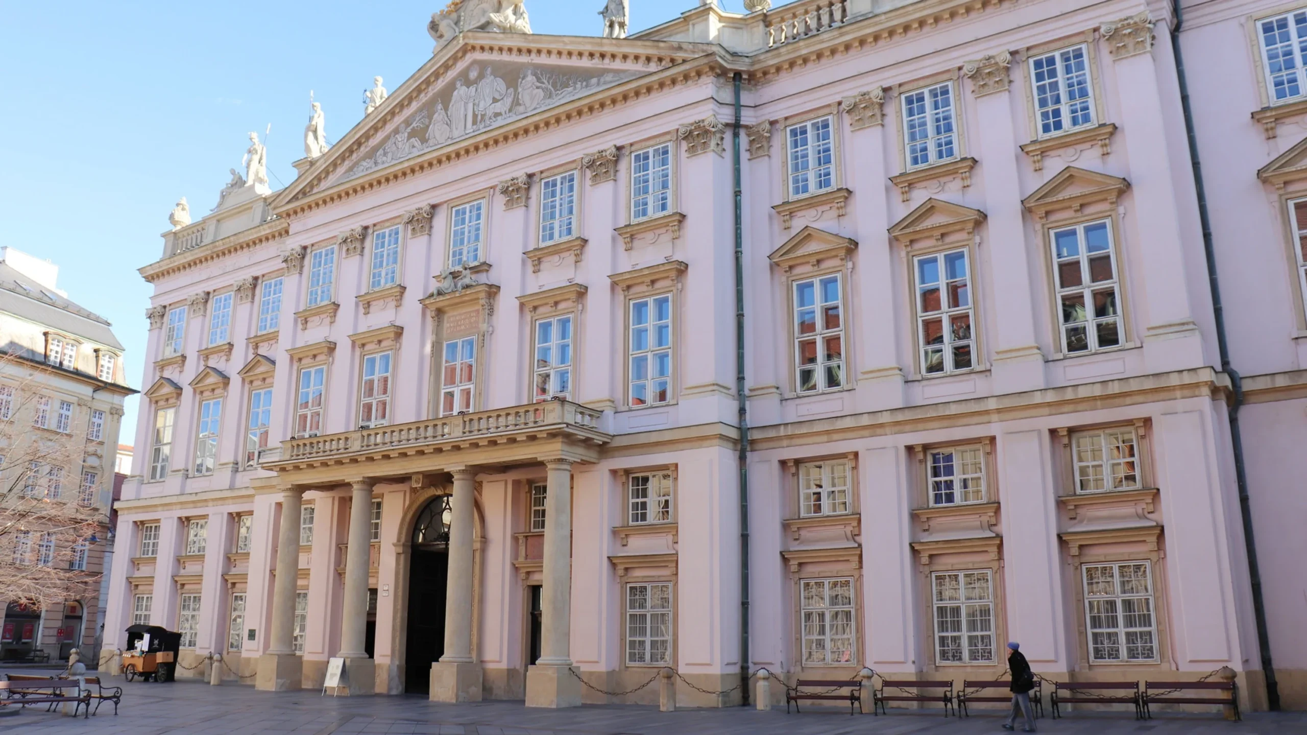 Large pink palace in old town of Bratislava.