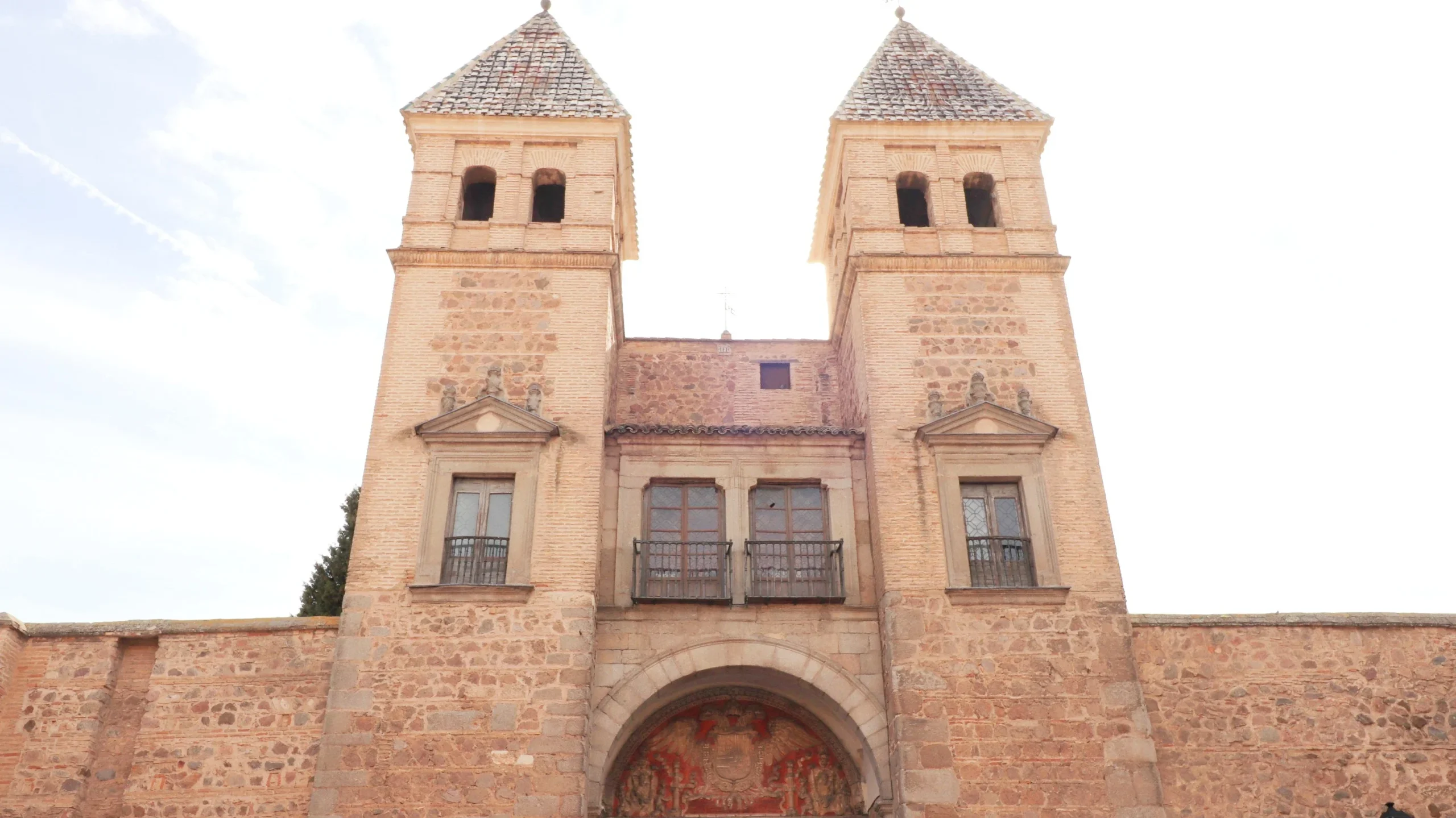 Large entry gate into the city of Toledo.