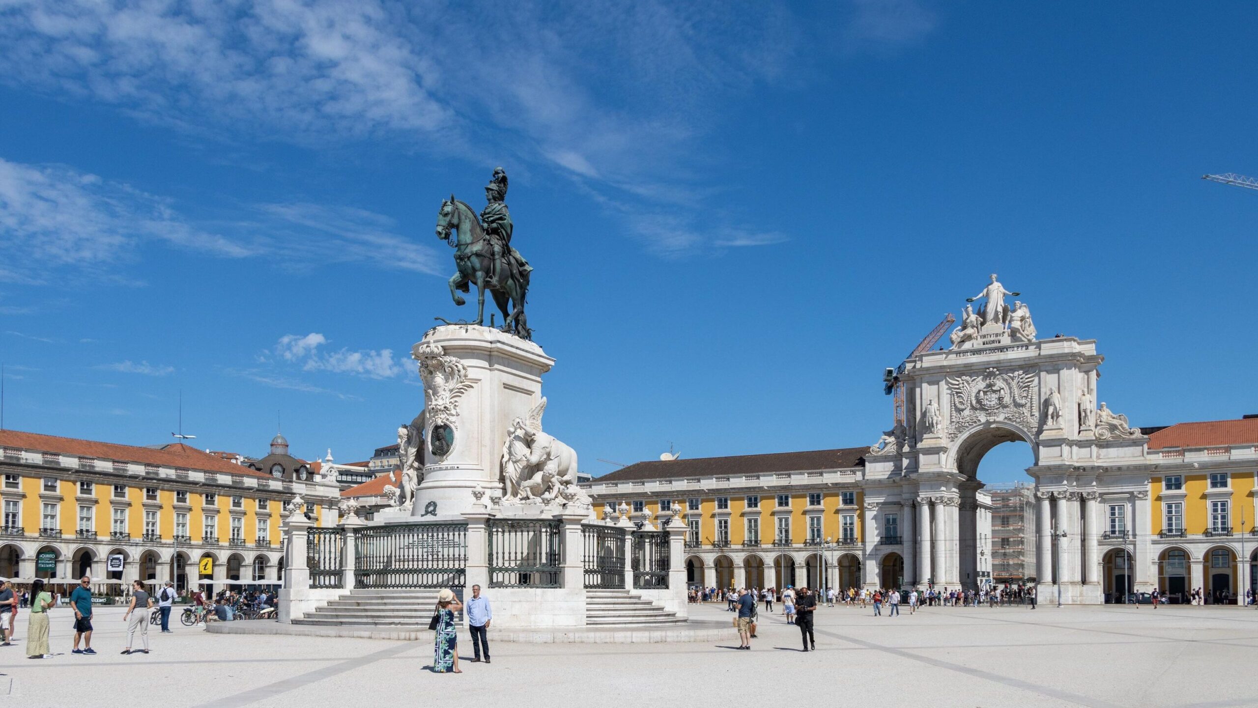 Main square in Lisbon what to see in Baixa.