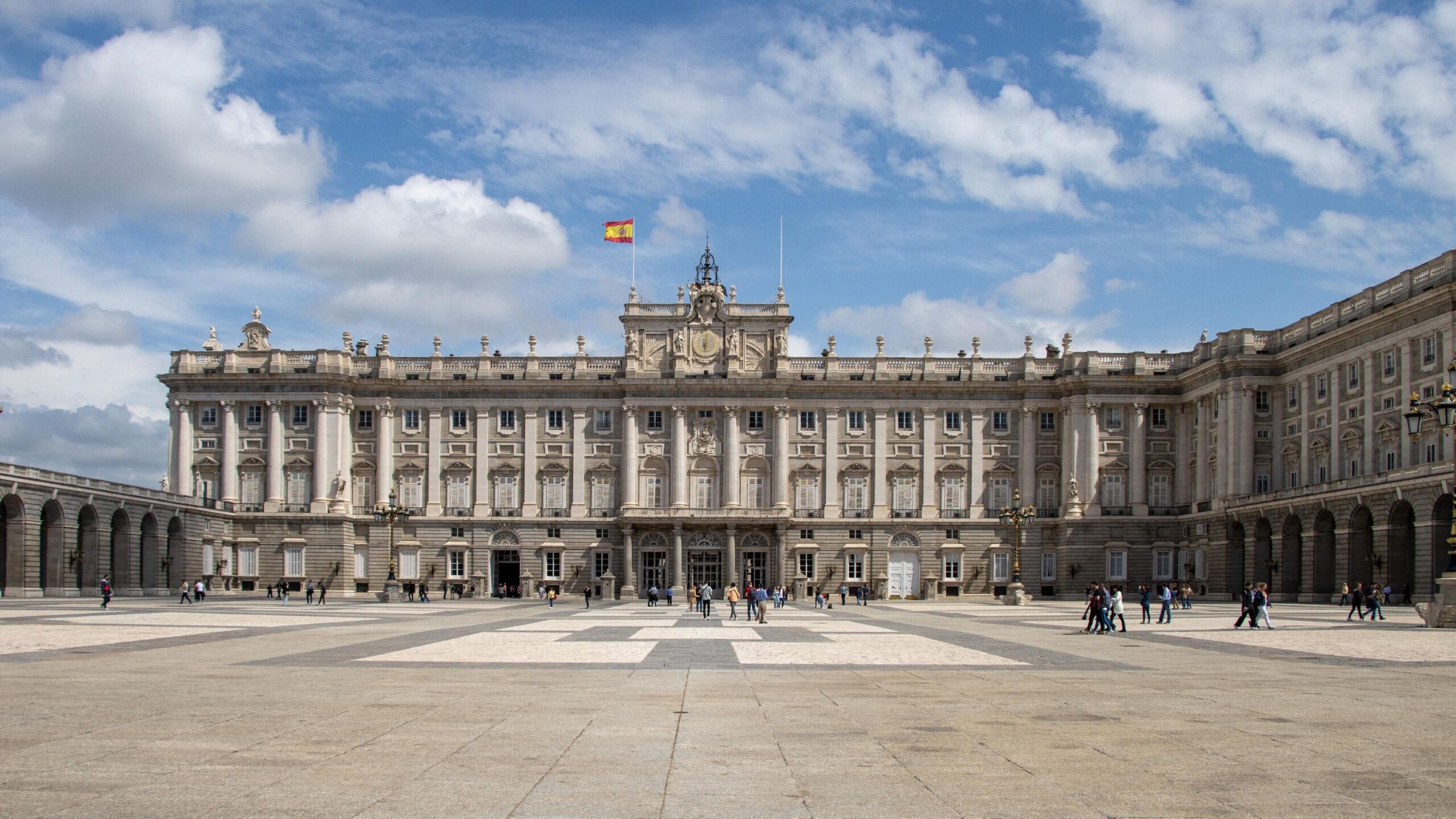 Palace in Madrid with large courtyard attractions in Centro.