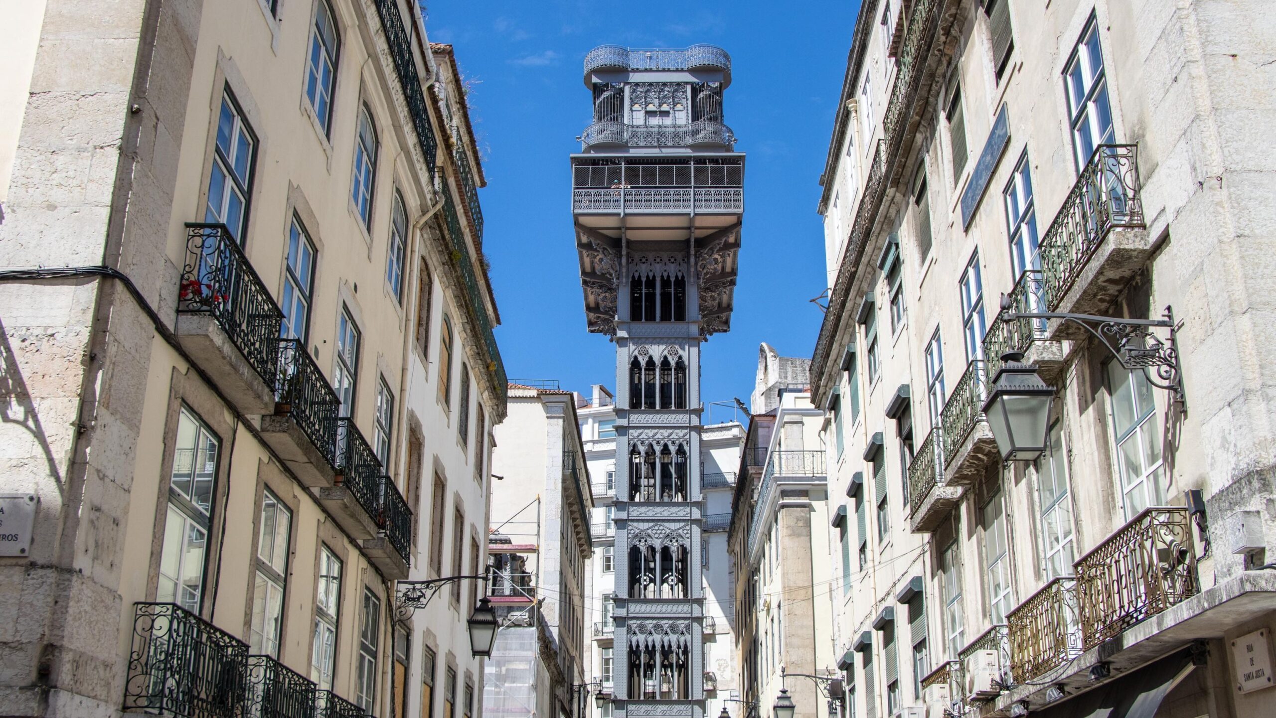 Outdoor iron lift in Lisbon centre.