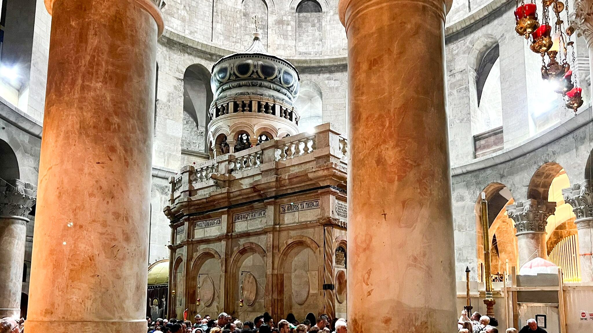 Tomb inside the Holy Sepulchre.