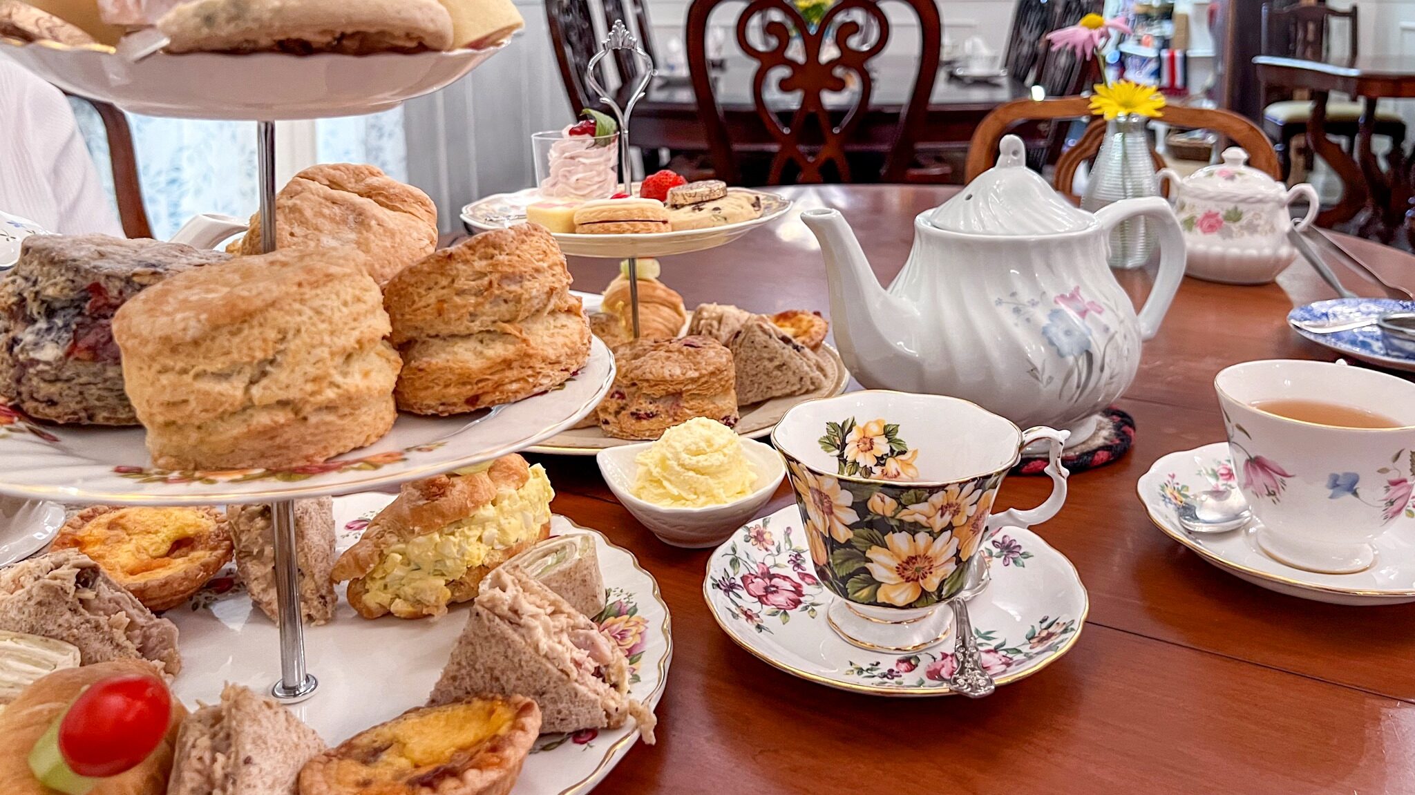 Traditional afternoon tea in cafe in Ontario.