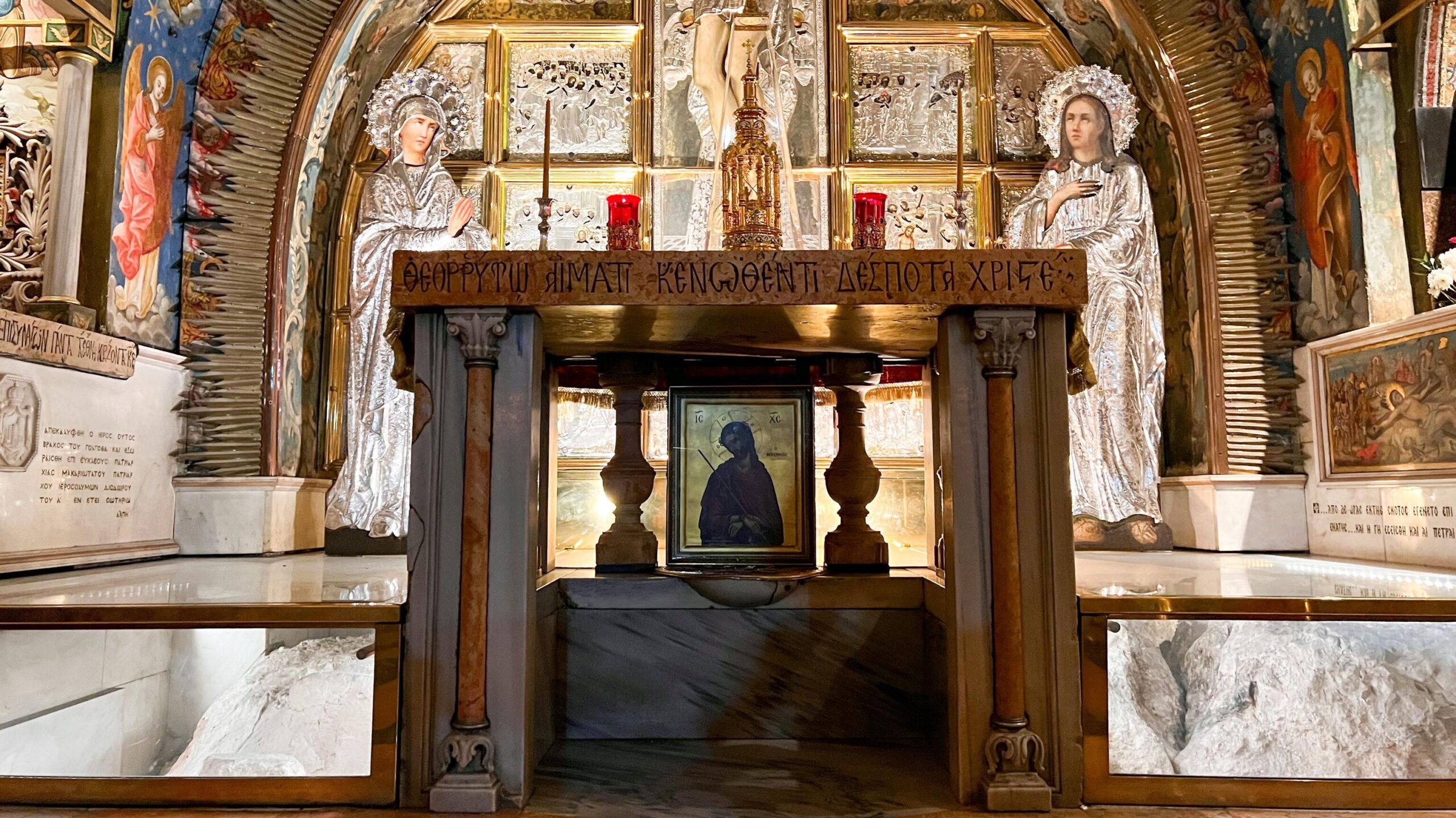 Altar inside the Holy Sepulchre in Jerusalem.