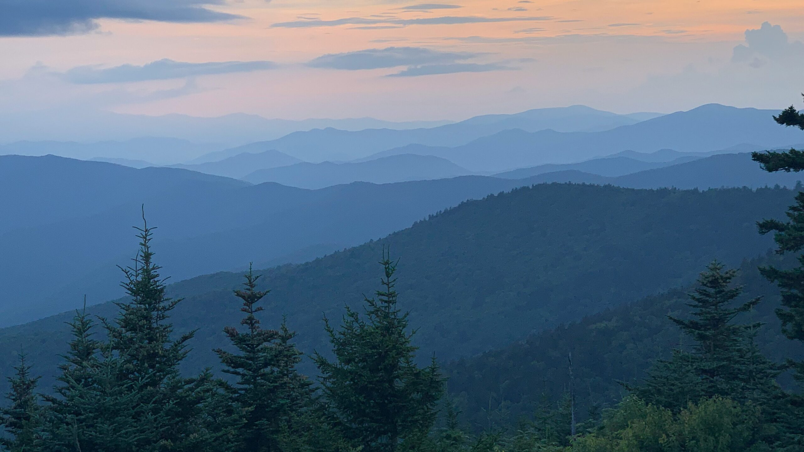 View of the Smokey Mountains on hazy morning.