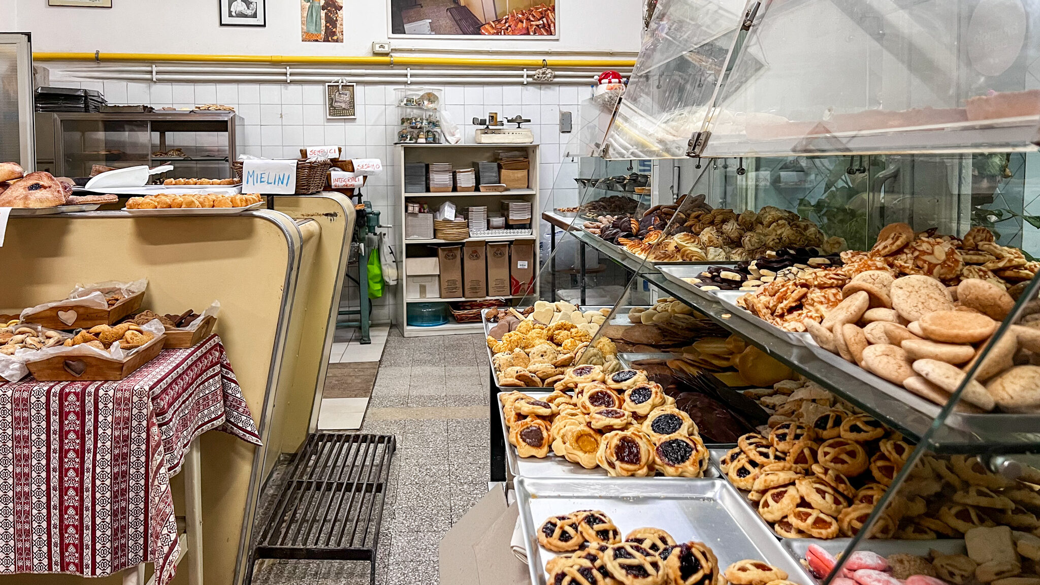 Traditional biscuit shop in Trastevere.