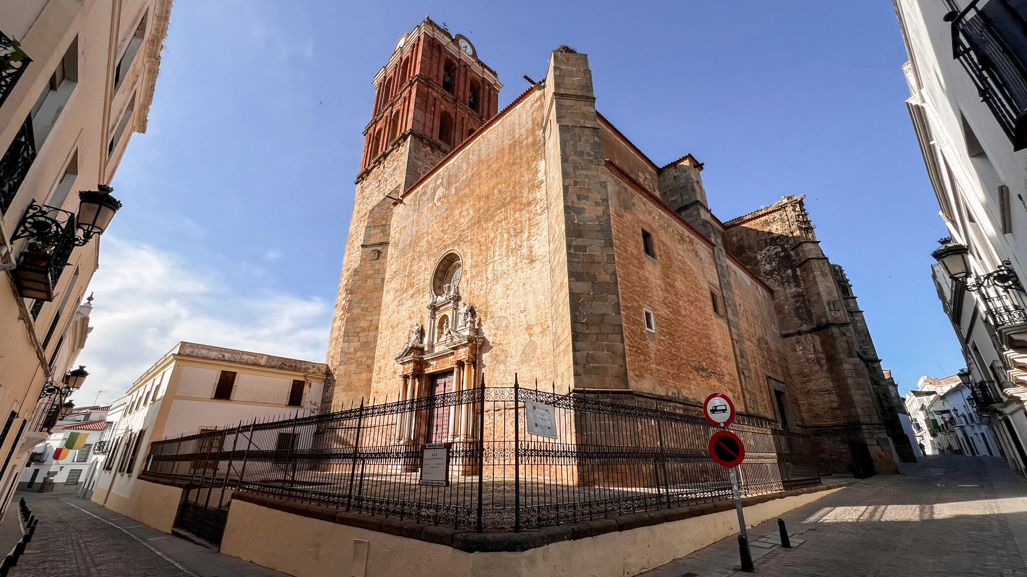 Iglesia de la Candelaria Zafra | Krista the Explorer Historic church in the centre of town in Spain.