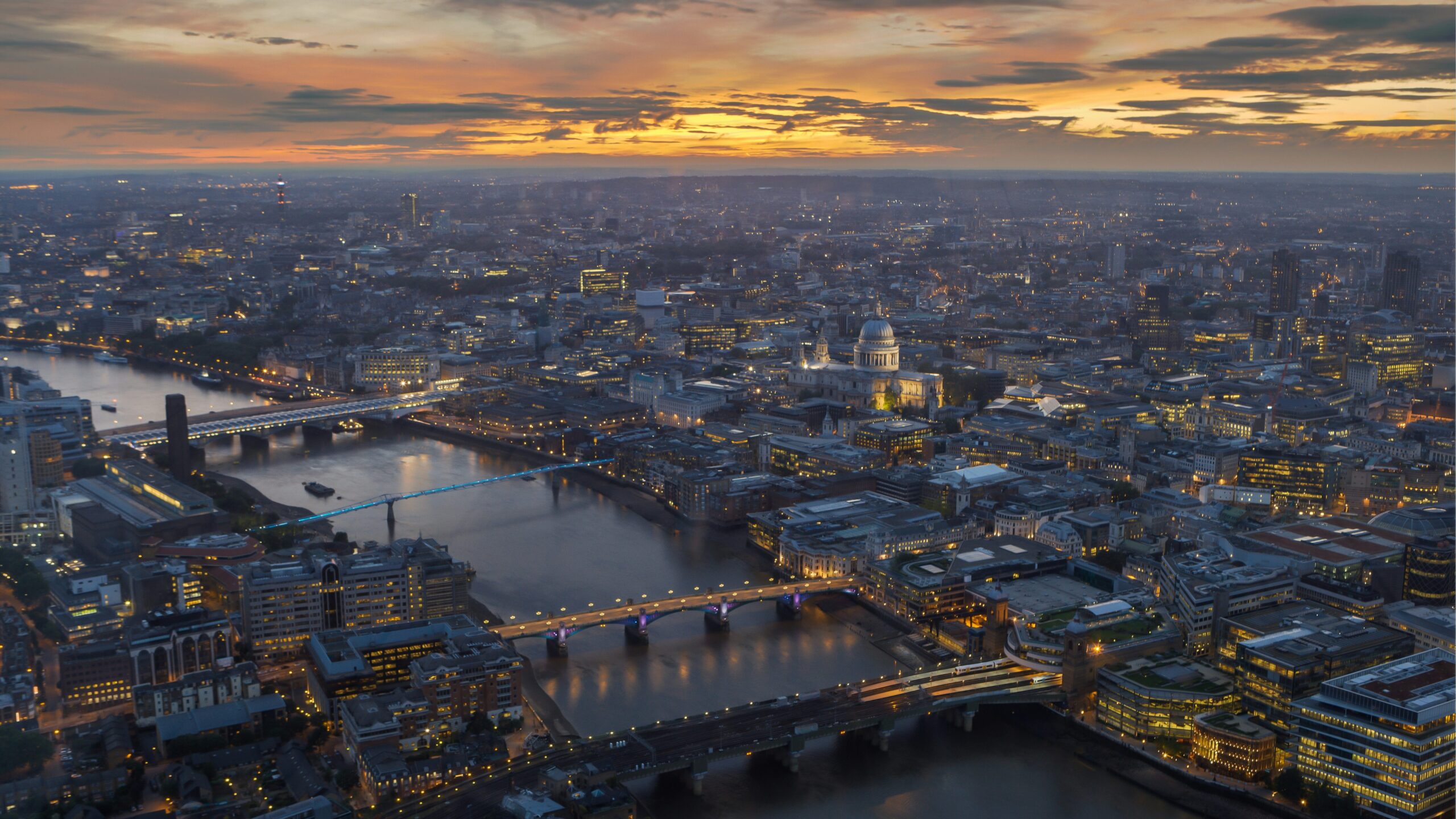 London Night | Krista the Explorer View of London at night from above.