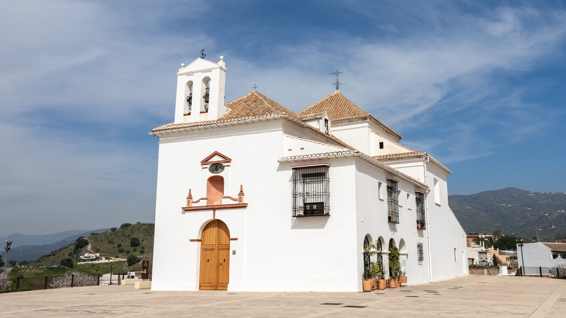 Ermita Velez Malaga | Krista the Explorer Small white hermitage on top of hill.