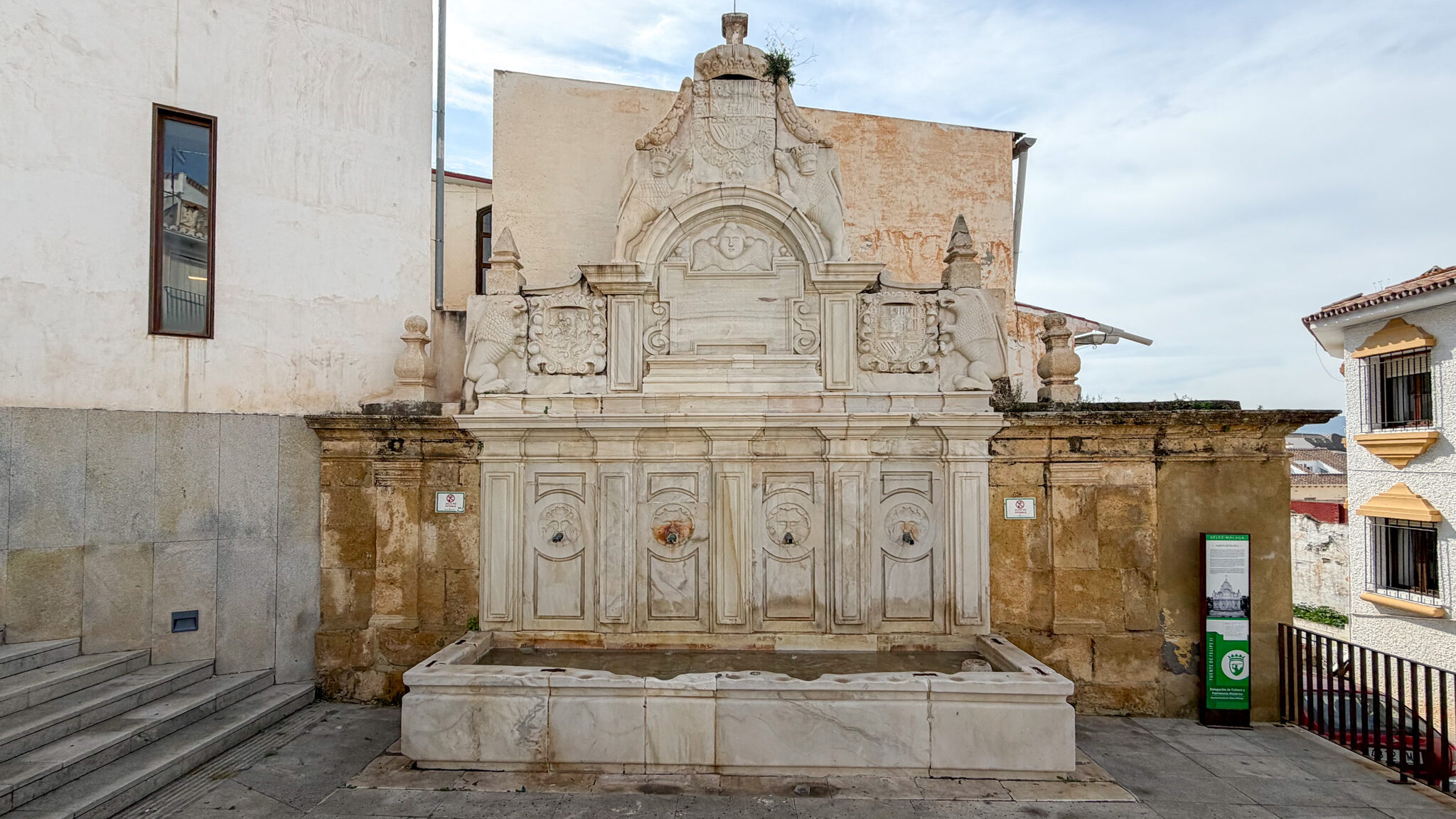 Fuente de Felipe II Velez Malaga | Krista the Explorer Historic fountain made of white stone.