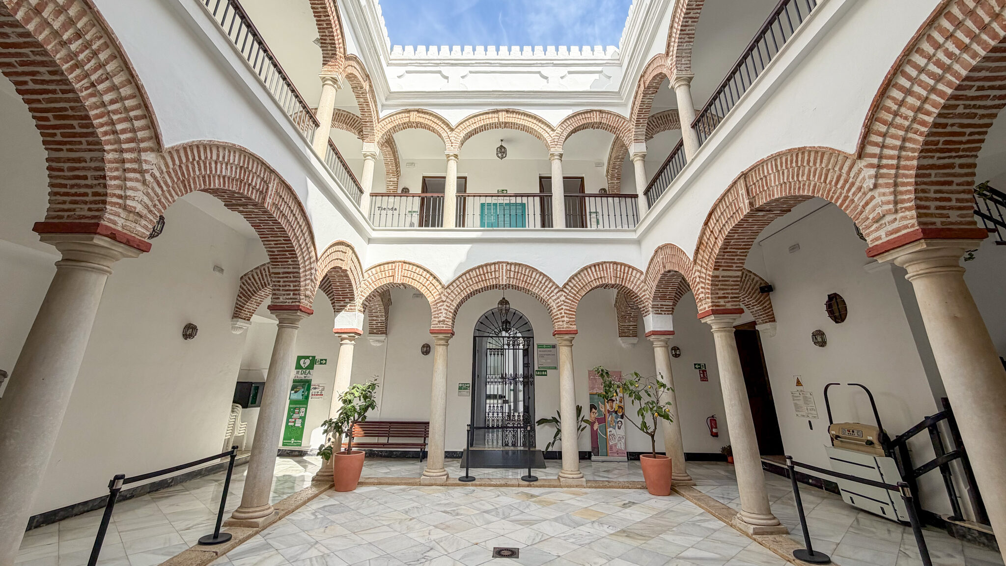 Palacio Velez Malaga | Krista the Explorer Interior of palace courtyard on sunny day.