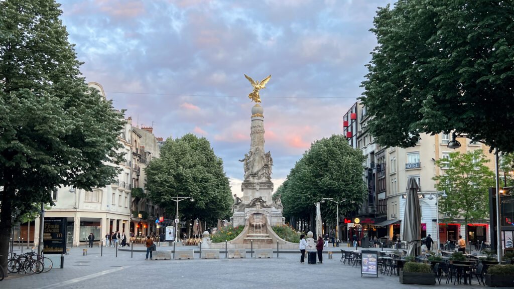 Reims Centre | Krista the Explorer Large square in the centre of Reims near sunset.